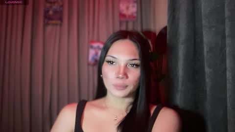 UR GIRL NEXTDOOR online show from March 2, 5:08 am