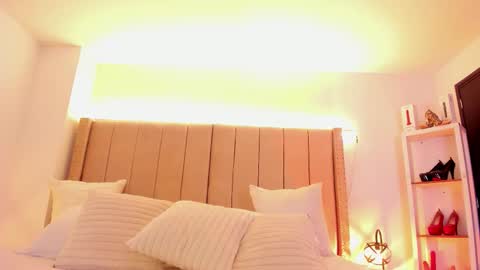 mystic carito online show from March 24, 7:20 pm