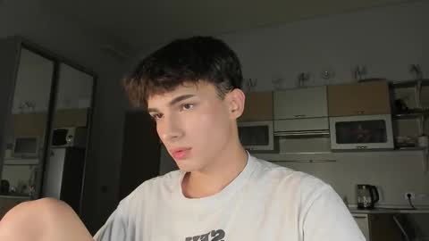 Evan Brown online show from September 17, 5:49 pm