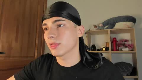 Evan Brown online show from October 24, 11:49 pm