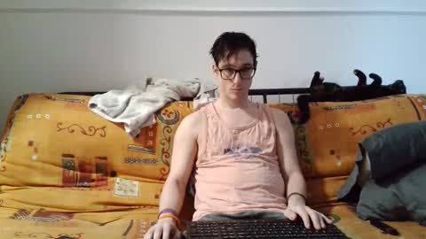 a Ordinary Boy online show from February 17, 9:58 pm