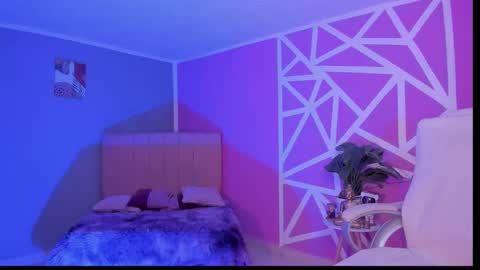 anny online show from February 3, 4:54 am