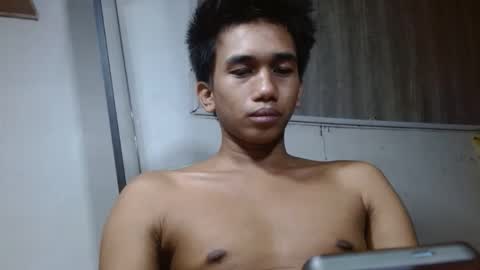 nachos072800 online show from April 2, 4:47 pm