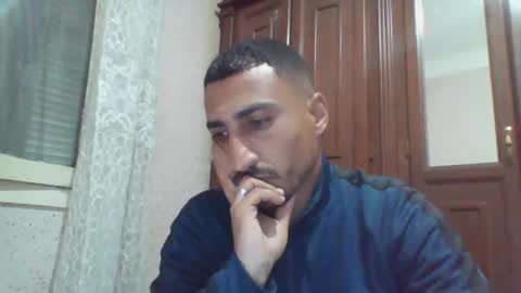 V online show from February 16, 4:42 pm