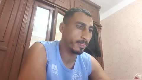 V online show from November 1, 2:05 pm