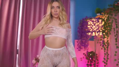 Nadia online show from February 14, 6:16 am