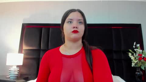 Snapshot of nahiamonet chatting on October 18, 3:22 am Nahia online show from October 18, 3:22 am
