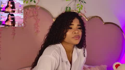 NahiaraReina  online show from March 26, 3:06 pm