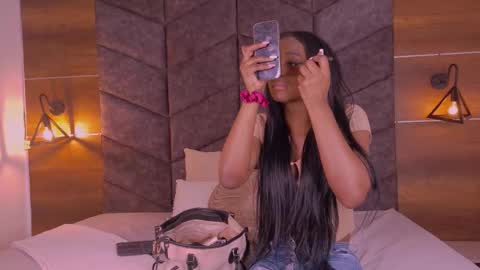  VICTORIA  online show from November 10, 7:38 pm