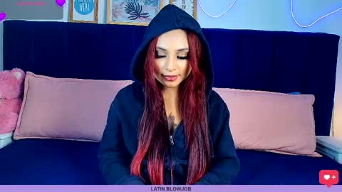 Naia online show from April 15, 8:09 pm