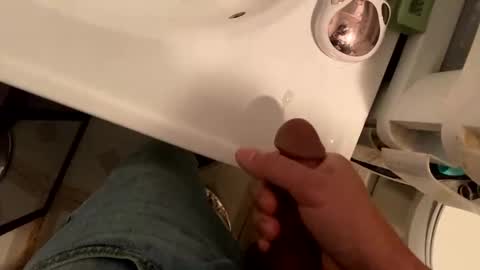 nairda2senoniuq online show from February 2, 4:32 pm