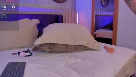 Naisha Ford online show from January 9, 6:30 am