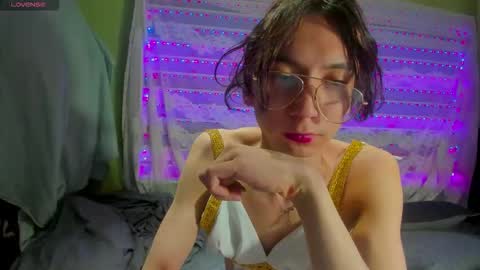 NAJI  online show from November 8, 6:11 pm