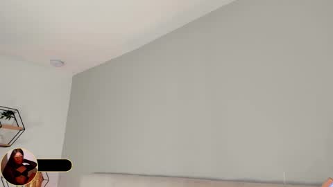 INSTAGRAM  m2221     online show from February 18, 10:26 am