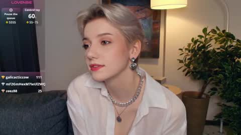 Kate online show from November 14, 2:08 pm