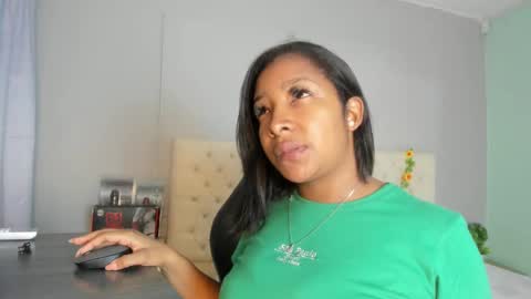 nami_sam online show from March 8, 12:41 pm