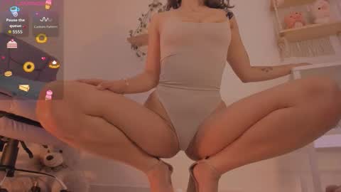 N A M I    -   OF  namibergmant online show from November 13, 11:51 pm