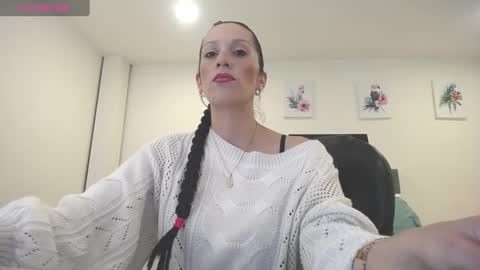Snapshot of namisunny chatting on February 9, 9:39 pm nami online show from February 9, 9:39 pm