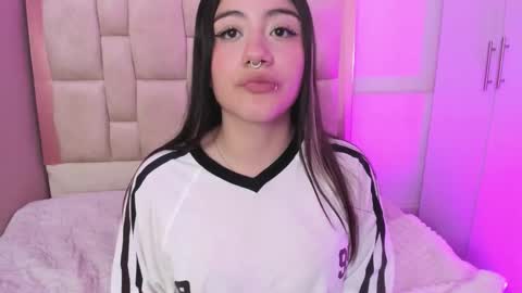 Nana online show from February 3, 6:22 am