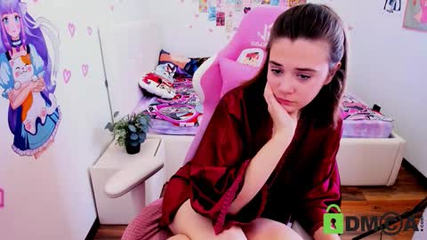 Snapshot of nanami_hot_ chatting on October 7, 11:17 am nanami_hot_ online show from October 7, 11:17 am