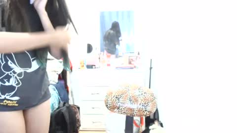 Snapshot of nanilux_1 chatting on September 16, 9:40 pm nanilux_1 online show from September 16, 9:40 pm