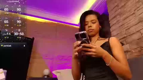 Snapshot of naomi_hill1 chatting on October 15, 8:53 pm Naomi online show from October 15, 8:53 pm