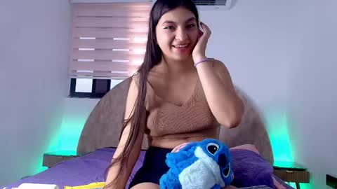 naomi online show from April 13, 12:31 pm