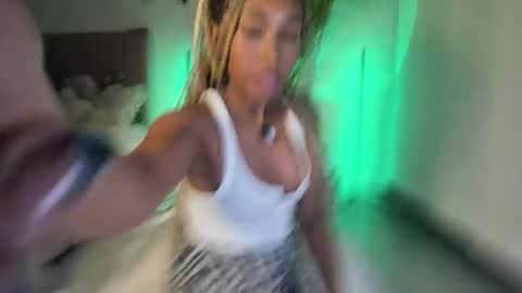 Naomii online show from September 14, 1:19 am