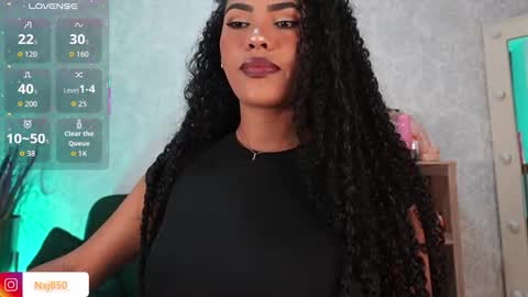 Naomi     online show from March 20, 2:49 am