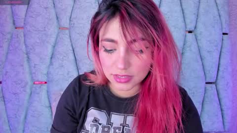 Snapshot of naomy_gomez chatting on October 18, 3:11 am Naomy online show from October 18, 3:11 am