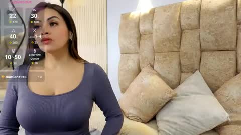 Naomy Smith online show from March 31, 11:43 am