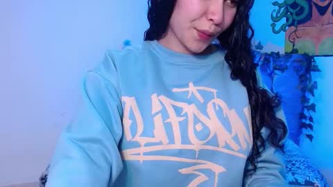 Nao online show from November 11, 2:19 pm