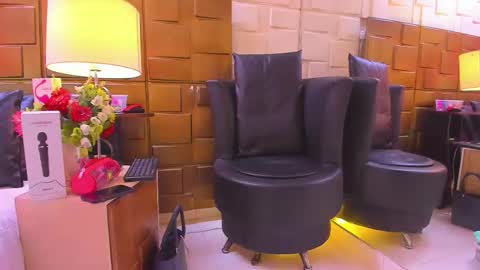 Snapshot of naomyrivera chatting on September 24, 12:01 pm nao online show from September 24, 12:01 pm
