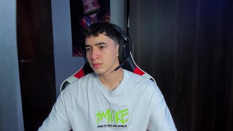 sebastian online show from December 17, 3:52 pm