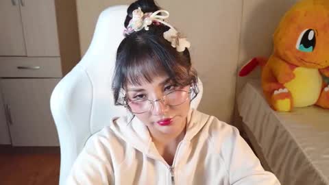 Naree online show from February 19, 10:58 am