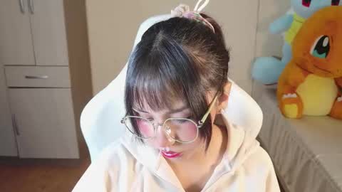 Naree online show from March 2, 10:44 am