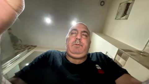 narutotheone online show from February 3, 6:12 pm