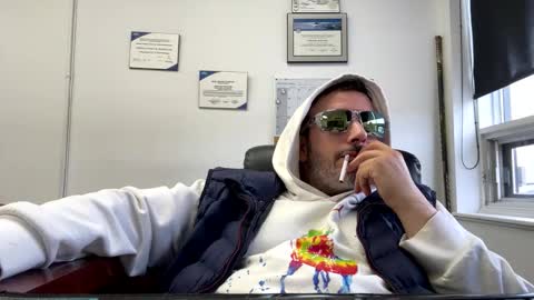 nassobout online show from April 4, 1:07 pm