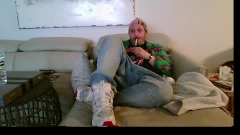 nassobout online show from February 14, 9:45 am