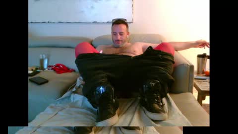 nassobout online show from October 2, 2:21 am