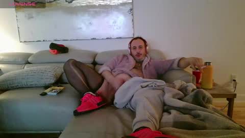 nassobout online show from January 31, 6:24 am