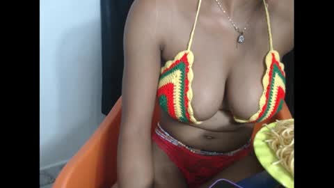 nasty_luna0 online show from January 10, 4:22 am