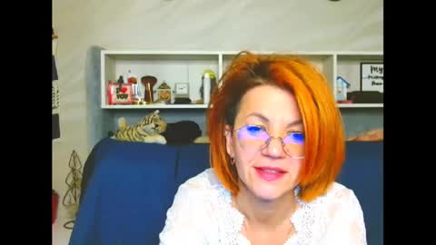 Snapshot of natali3855 chatting on February 22, 6:41 pm Natali online show from February 22, 6:41 pm