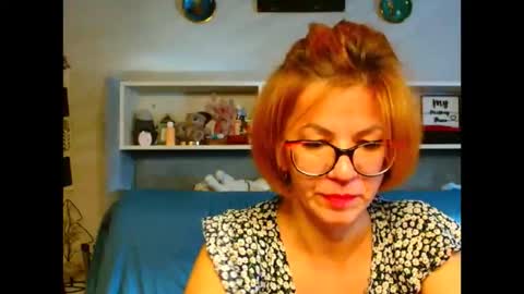 Snapshot of natali3855 chatting on October 19, 5:34 am Natali online show from October 19, 5:34 am