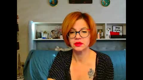 Snapshot of natali3855 chatting on October 15, 5:11 am Natali online show from October 15, 5:11 am