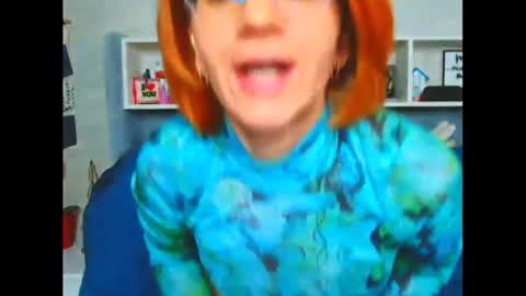 Snapshot of natali3855 chatting on February 14, 1:29 pm Natali online show from February 14, 1:29 pm