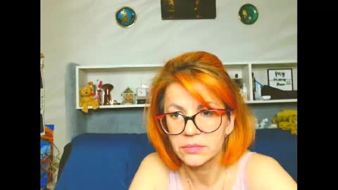 Snapshot of natali3855 chatting on March 10, 5:50 pm Natali online show from March 10, 5:50 pm