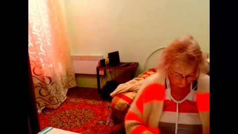 natali online show from November 15, 10:50 am