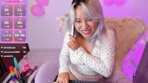 Nataliua Henao online show from September 18, 2:37 am