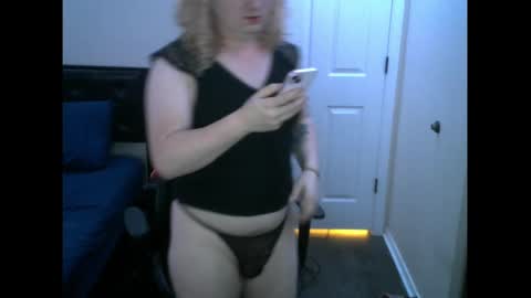 Natalie online show from March 4, 8:38 pm